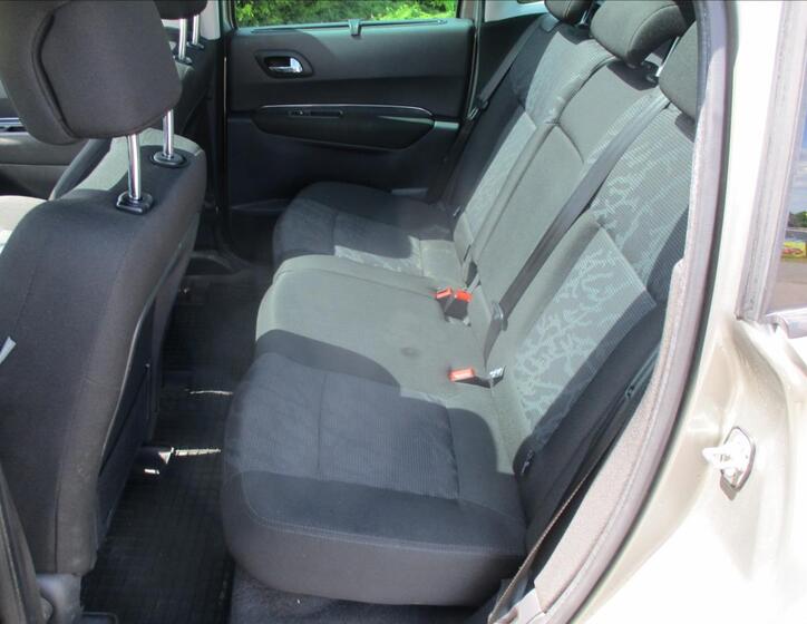 Peugeot 3008 8
