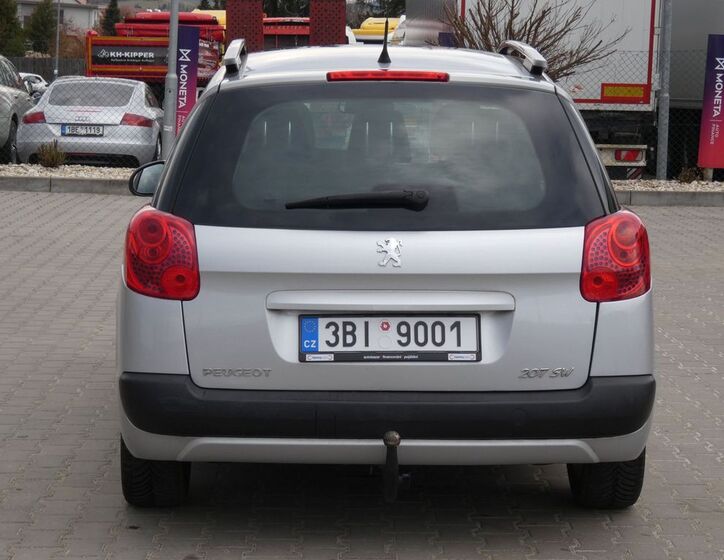 Peugeot 207 8