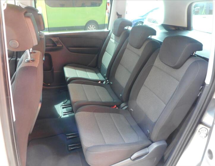 Volkswagen Sharan 23