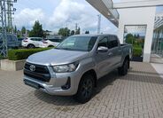 Toyota Hilux 2