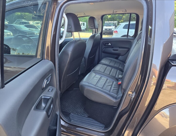 Volkswagen Amarok 12