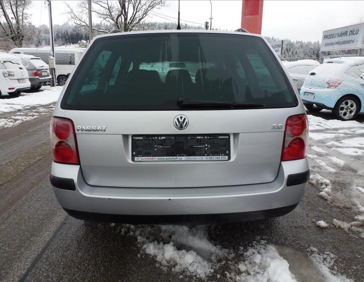 Volkswagen Passat 9