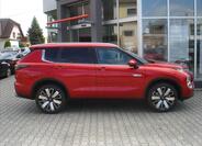 Mitsubishi Outlander 3