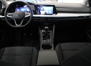 Volkswagen Golf 8