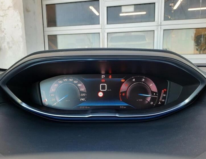 Peugeot 5008 18