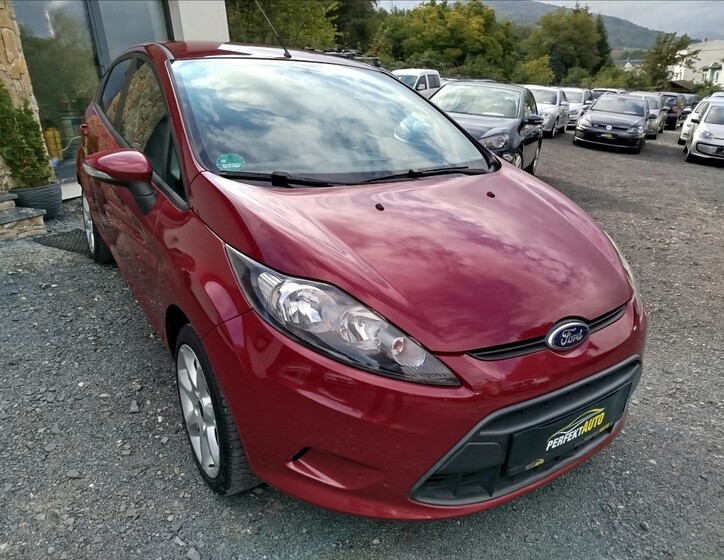 Ford Fiesta 9