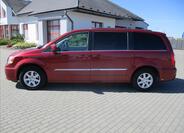 Chrysler Town & Country 2