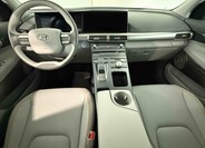 Hyundai Nexo 9