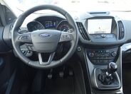 Ford Kuga 9