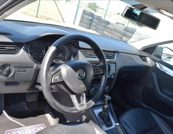 Škoda Octavia 16