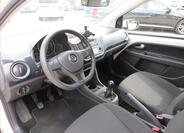 Volkswagen up! 11