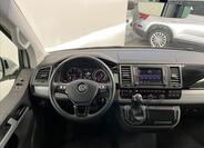 Volkswagen Multivan 5