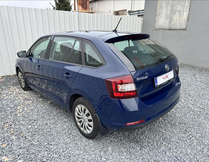 Škoda Rapid 10