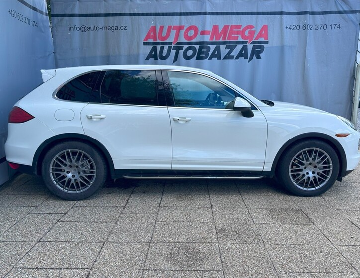 Porsche Cayenne 4