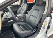 Tesla Model 3 21