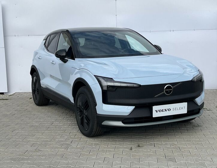 Volvo EX30 3