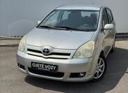 Toyota Corolla Verso 1