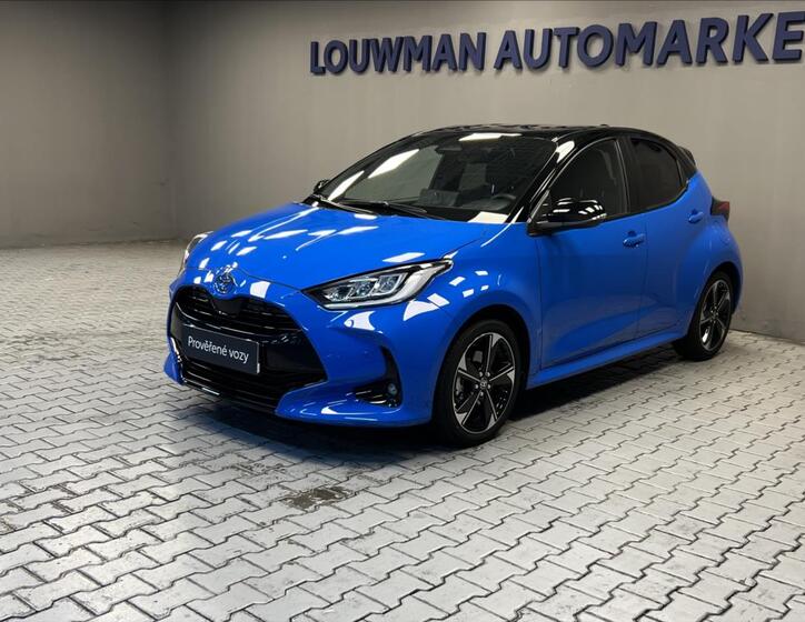 Toyota Yaris 1