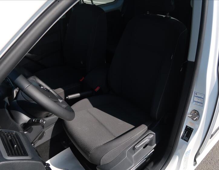 Volkswagen Caddy 10