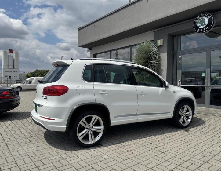 Volkswagen Tiguan 6