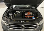 Volkswagen Tiguan 30