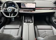 BMW i5 8