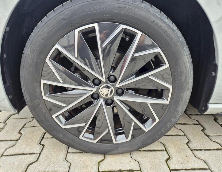 Škoda Scala 13