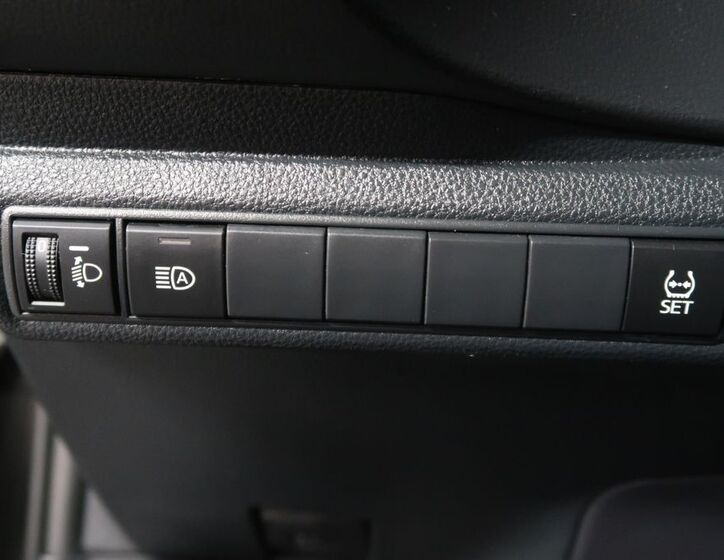 Toyota Corolla 19