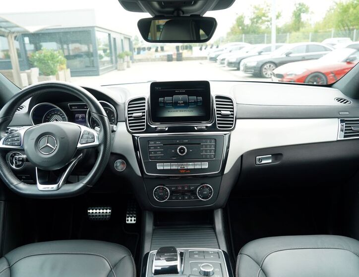 Mercedes-Benz GLE 27