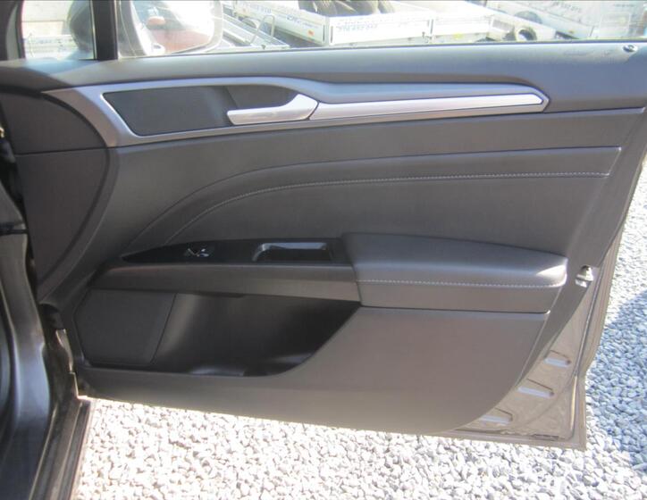 Ford Mondeo 22