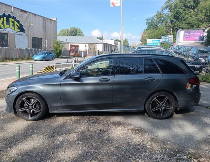 Mercedes-Benz Třídy C 6