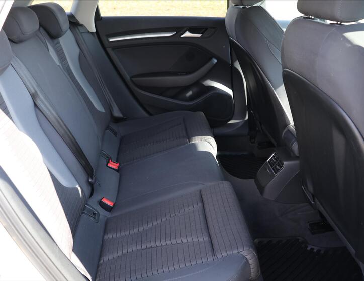 Audi A3 13