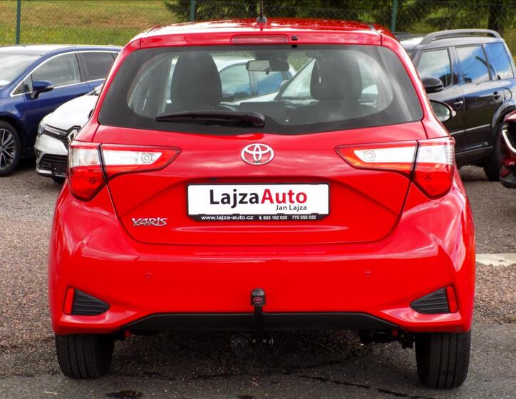 Toyota Yaris 10