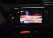 Toyota Yaris 12