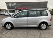 Volkswagen Touran 2