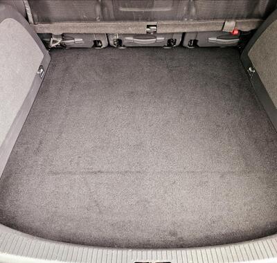 Volkswagen Touran 27