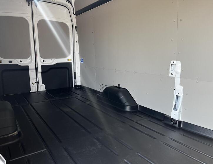 Ford Transit 6
