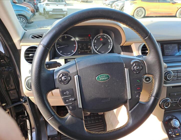 Land Rover Discovery 11