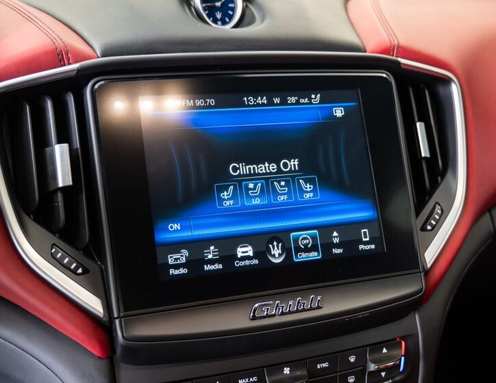 Maserati Ghibli 15