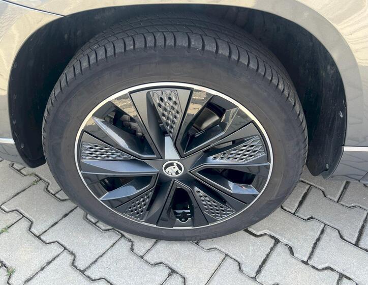 Škoda Karoq 10