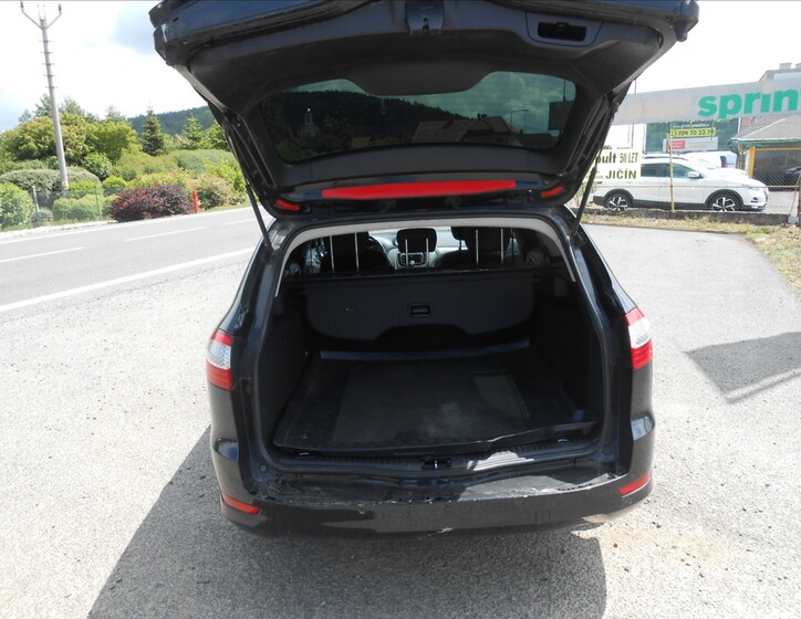 Ford Mondeo 9