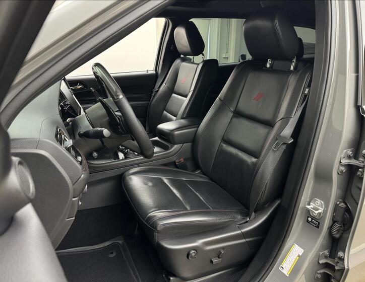 Dodge Durango 41