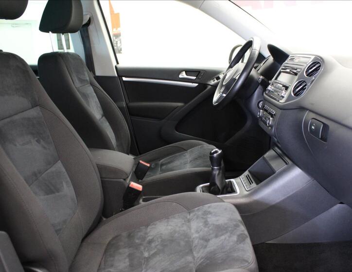 Volkswagen Tiguan 12