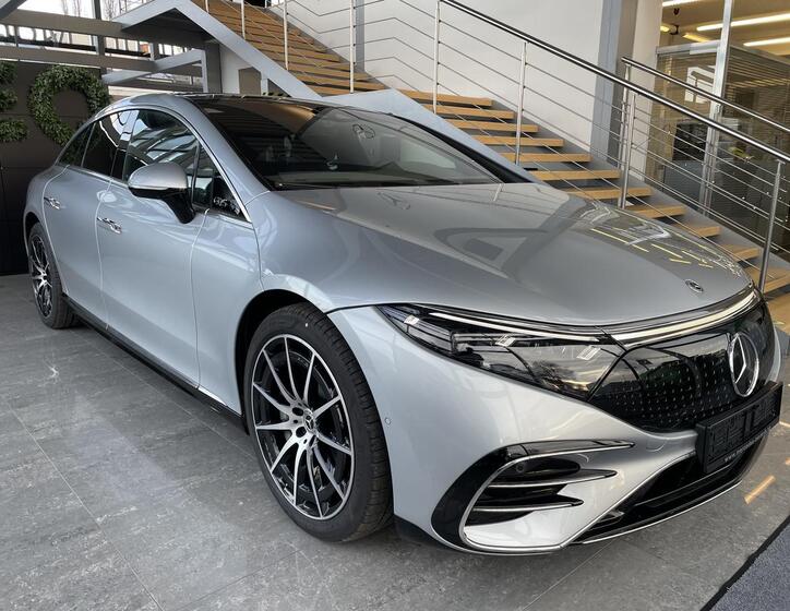 Mercedes-Benz EQS 4