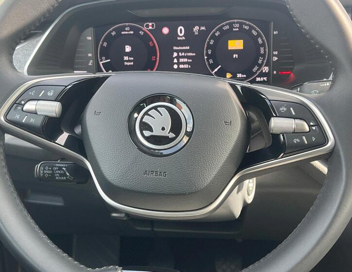 Škoda Octavia 11