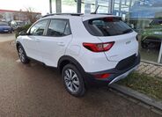 KIA Stonic 6