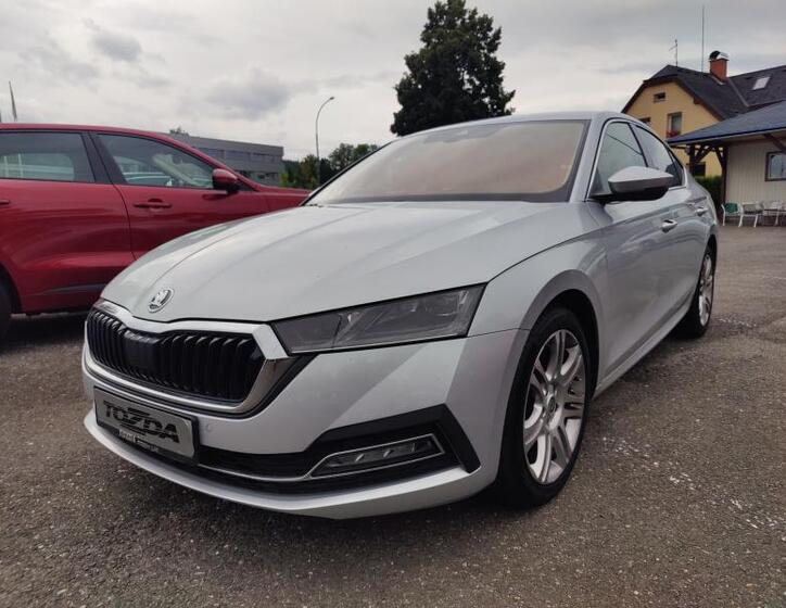 Škoda Octavia 1