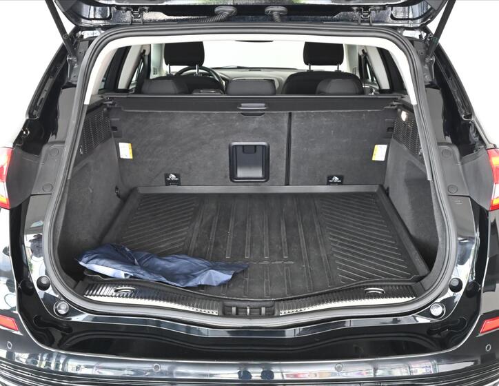 Ford Mondeo 6
