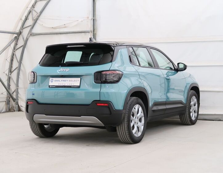 Jeep Avenger 6