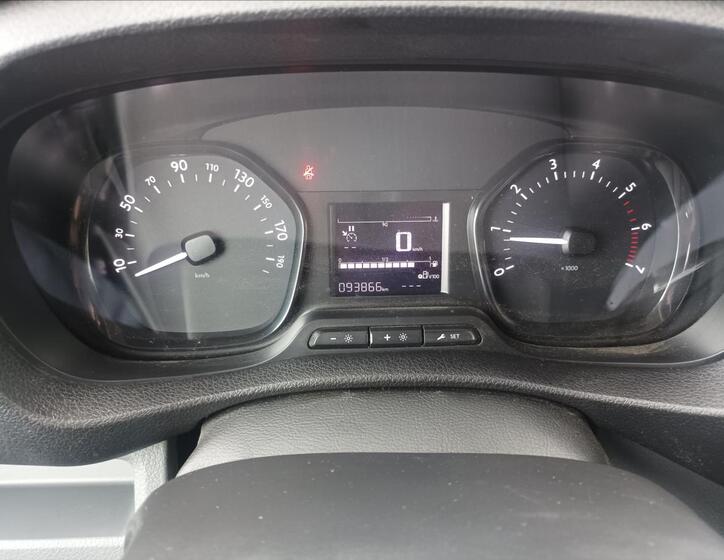 Toyota ProAce 13